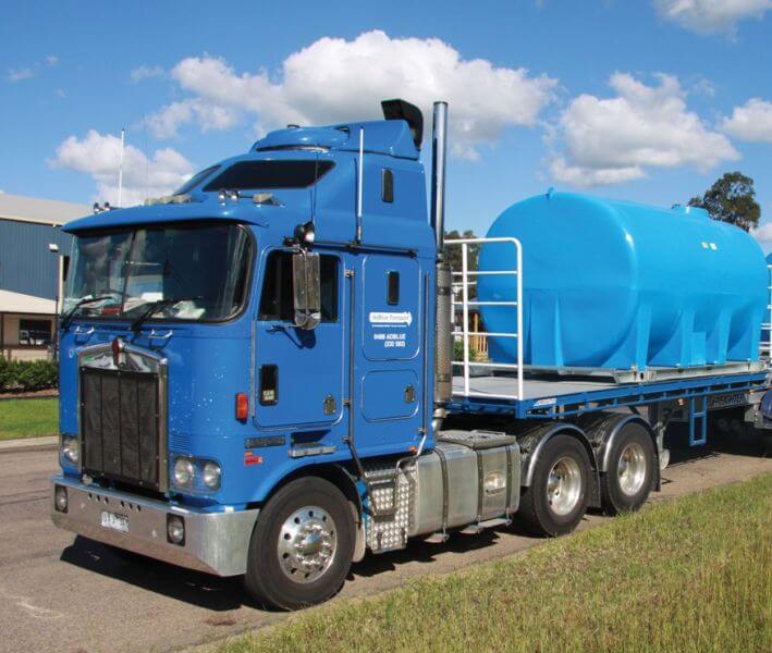 Transportable water tanks