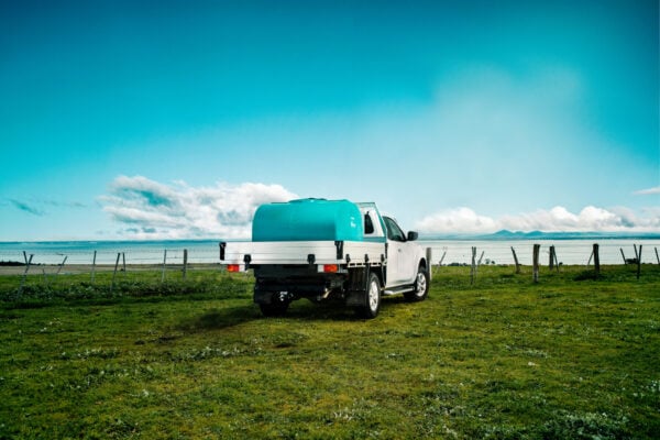 Rapid-Spray-Tank-on-a-UTV-or-Truck-on-a-Grassy-Field