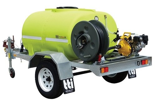 Fire fighting water trailer single axle with fire hose reel and fire hose