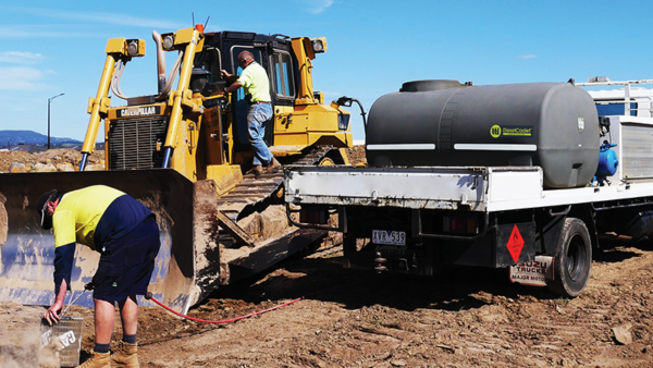 Portable poly diesel tank on truck