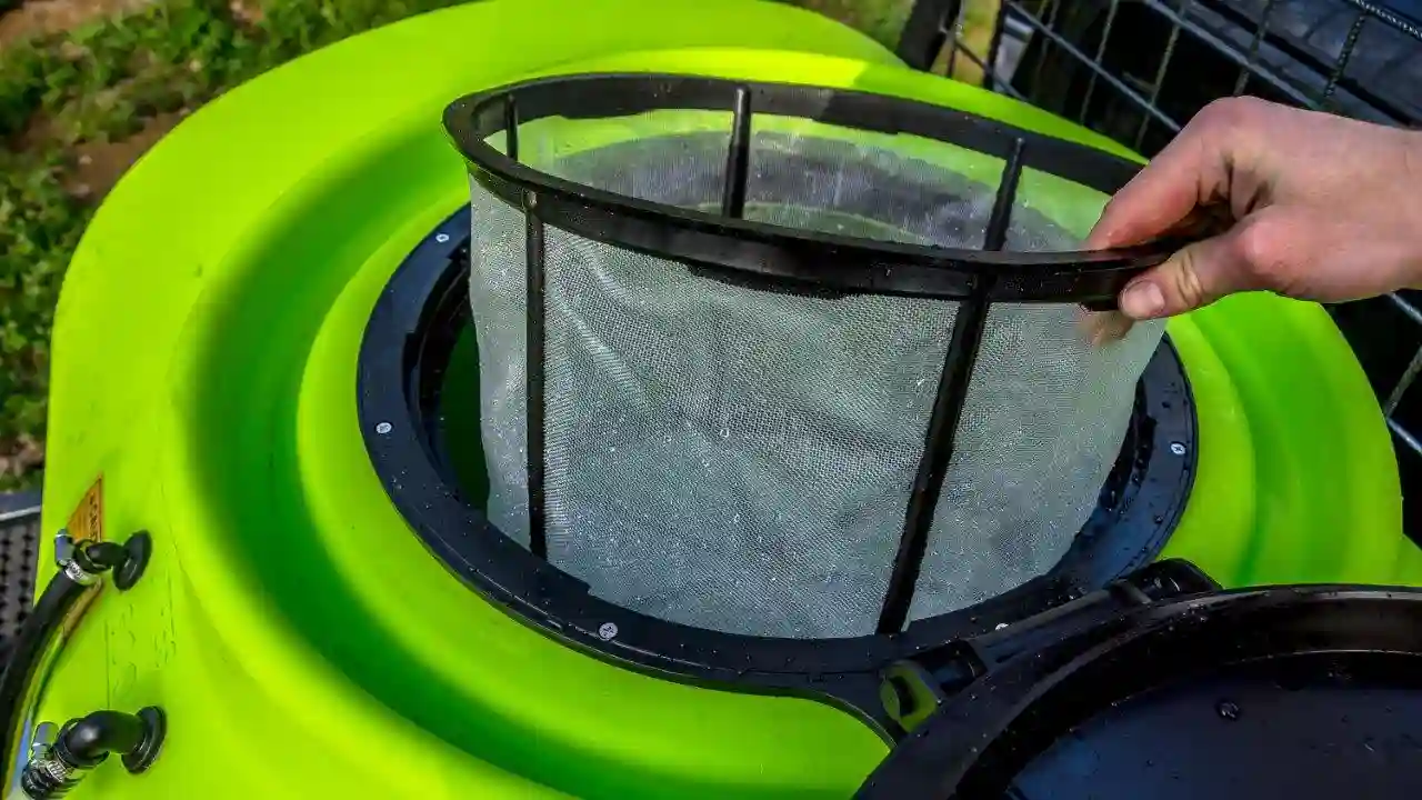 Basket filter for water chemical cartage tanks 455mm