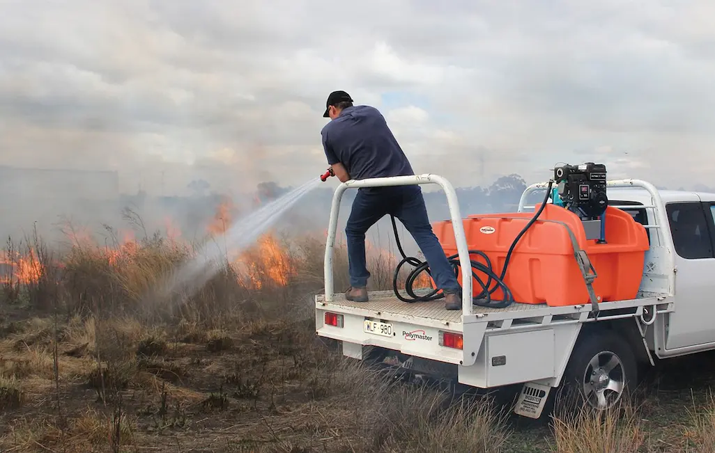 Compact-fire-fighting-tanks