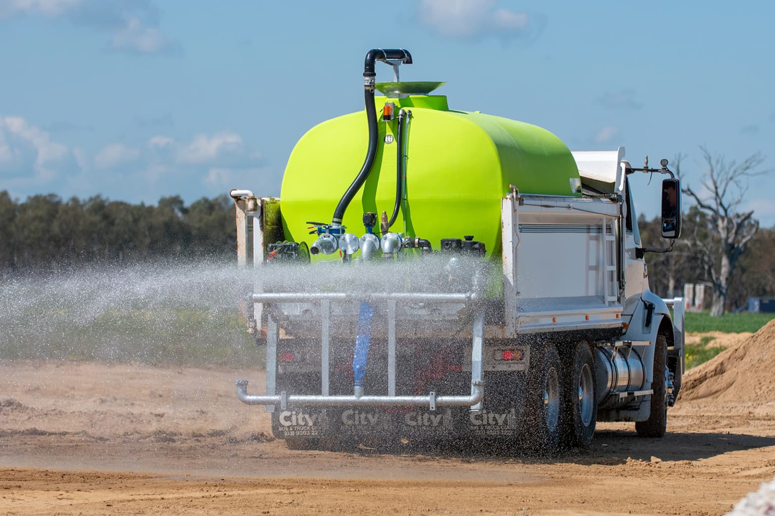 Truck Water Cart Tank Civil & Earthworks 20 Year Warranty