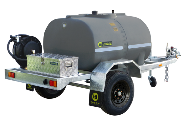 800L Diesel Trailer - On Farm - Image 2
